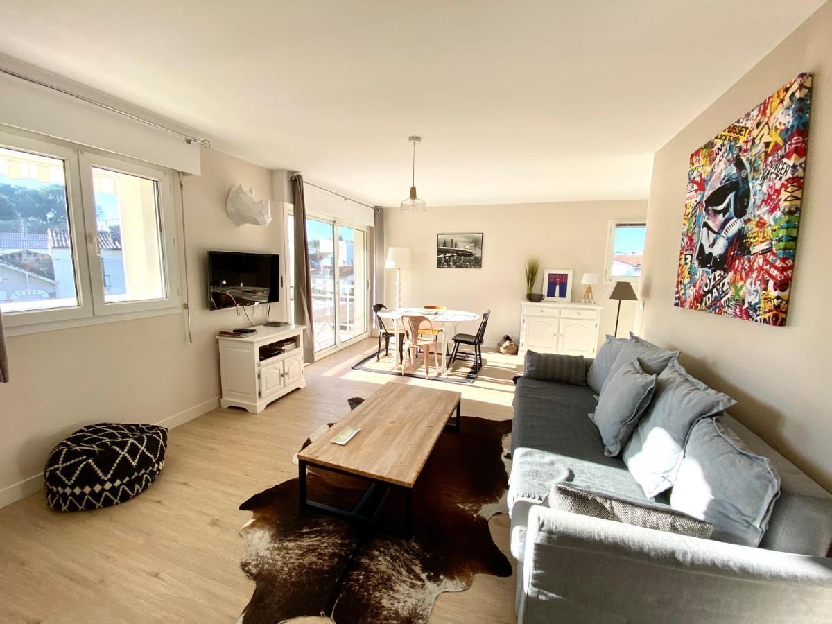 Appartement Spacieux A Pontaillac, Proche Plage Royan Exteriör bild