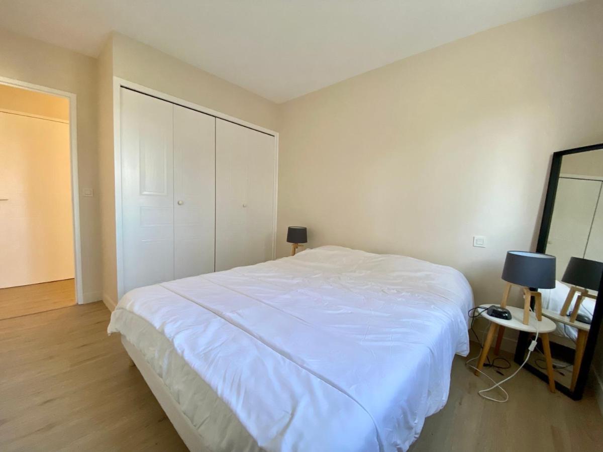 Appartement Spacieux A Pontaillac, Proche Plage Royan Exteriör bild