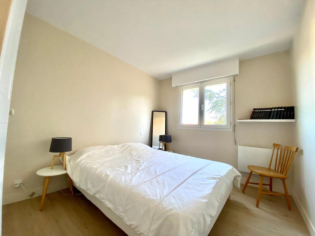 Appartement Spacieux A Pontaillac, Proche Plage Royan Exteriör bild