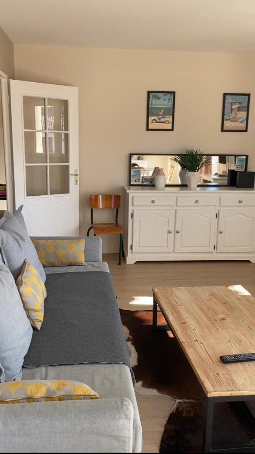 Appartement Spacieux A Pontaillac, Proche Plage Royan Exteriör bild